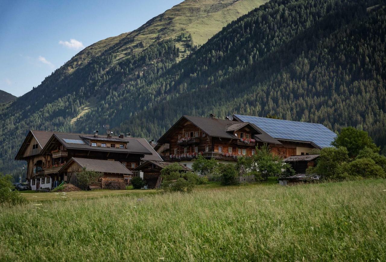 Oberhabererhof Villa Santa Maddalena in Val Casies Esterno foto