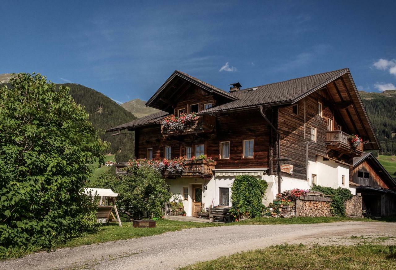 Oberhabererhof Villa Santa Maddalena in Val Casies Esterno foto