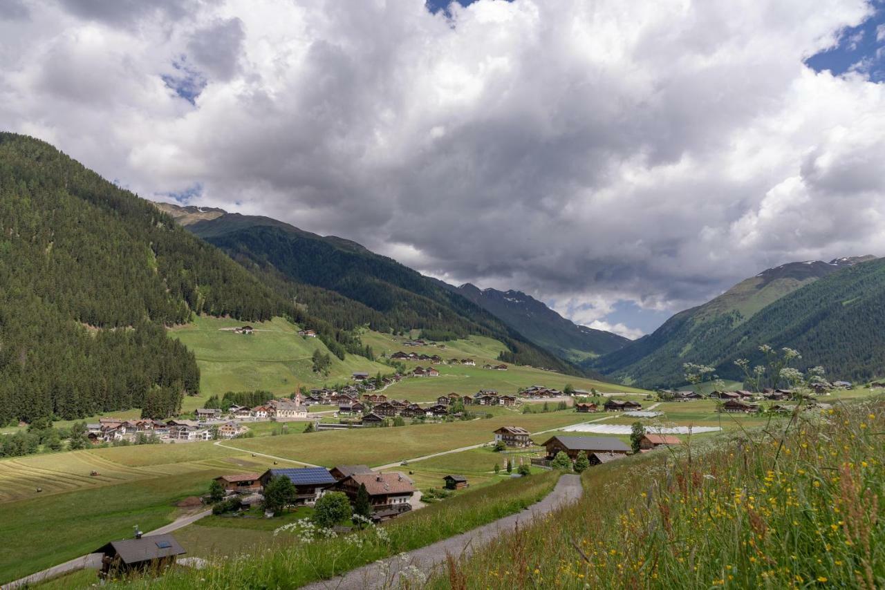 Oberhabererhof Villa Santa Maddalena in Val Casies Esterno foto